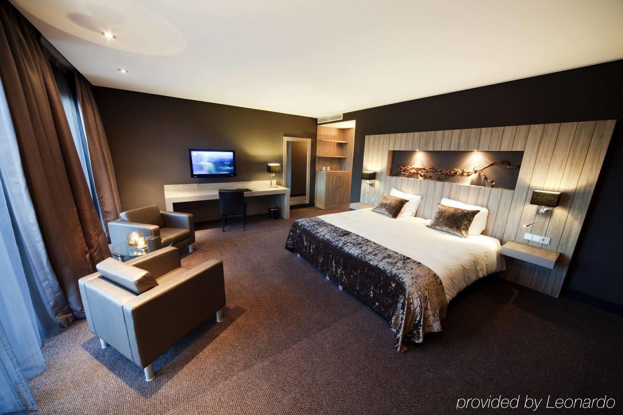 Van Der Valk Hotel Middelburg Room photo